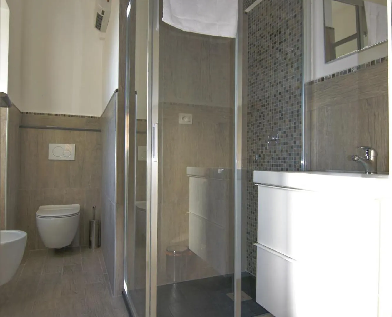 Villa I Tre Grappoli Corniglia Agroturismo
